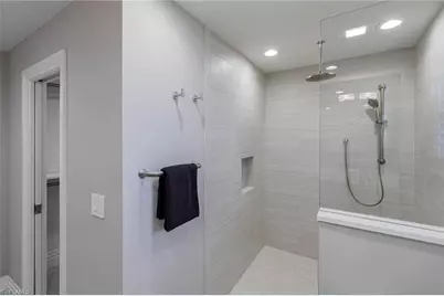 3720 Parkview Way, Naples, FL 34103 - Photo 15