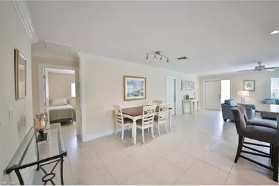 671 98th Ave N, Naples, FL 34108 - Photo 9