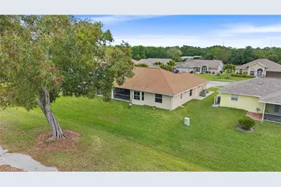 135 Estelle Dr, Naples, FL 34112 - Photo 45