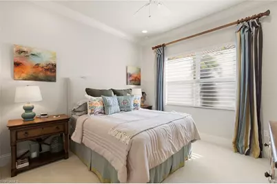 3633 Santaren Ct, Naples, FL 34119 - Photo 15