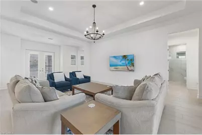 14265 Laguna Springs Ln, Naples, FL 34114 - Photo 11