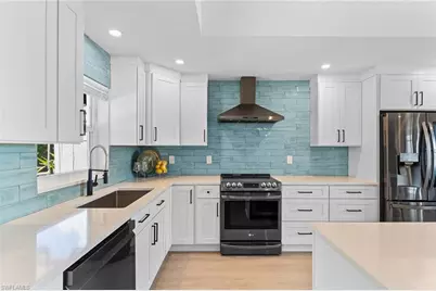 699 99th Ave N, Naples, FL 34108 - Photo 13