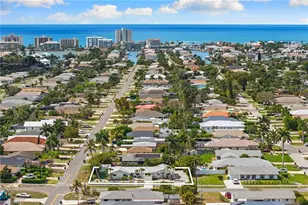 699 99th Ave N, Naples, FL 34108 - Photo 47