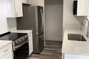 5285 SW 19 Pl, Naples, FL 34116 - Photo 5