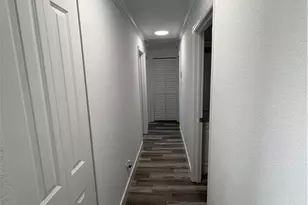 5285 SW 19 Pl, Naples, FL 34116 - Photo 7