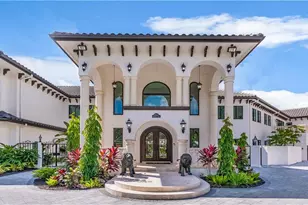 13323 Rosewood Ln, Naples, FL 34119 - Photo 5