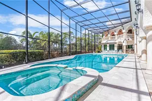 13323 Rosewood Ln, Naples, FL 34119 - Photo 33