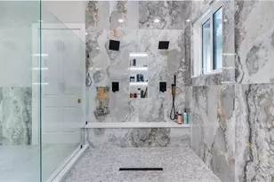 13323 Rosewood Ln, Naples, FL 34119 - Photo 29