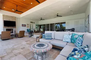 2201 Beacon Ln, Naples, FL 34103 - Photo 25