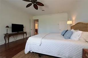 2201 Beacon Ln, Naples, FL 34103 - Photo 13