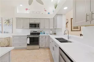 500 Veranda Way, Naples, FL 34104 - Photo 25