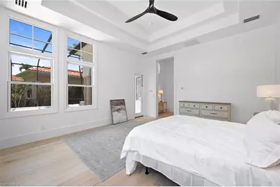 2749 Medallist Ln, Naples, FL 34109 - Photo 11