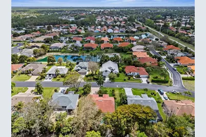 930 Moon Lake Dr, Naples, FL 34104 - Photo 27