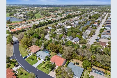 930 Moon Lake Dr, Naples, FL 34104 - Photo 25