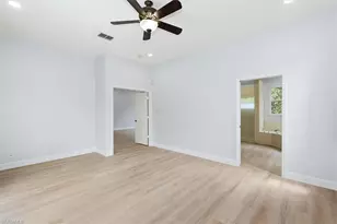 1435 Vintage Ln, Naples, FL 34104 - Photo 19