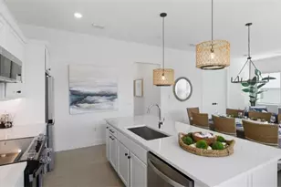 129 Pearl St, Fort Myers Beach, FL 33931 - Photo 9