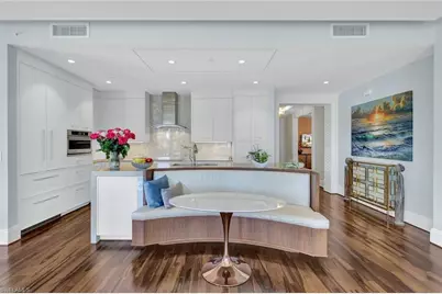 1035 3rd Ave S #201, Naples, FL 34102 - Photo 9