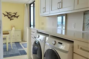 10475 Gulf Shore Dr, Naples, FL 34108 - Photo 19