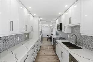 4001 Gulf Shore Blvd N, Naples, FL 34103 - Photo 15