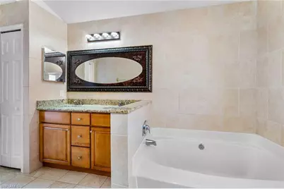 1715 NE 2nd Ave, Cape Coral, FL 33909 - Photo 25