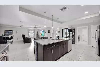 569 Croydon Ave S, Lehigh Acres, FL 33974 - Photo 15