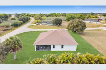 569 Croydon Ave S, Lehigh Acres, FL 33974 - Photo 39