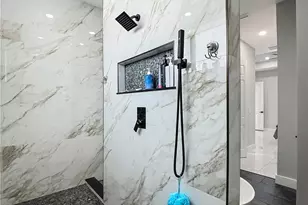 427 NW 7th Ave, Cape Coral, FL 33993 - Photo 31