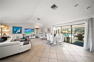 189 Palmetto Dunes Cir, Naples, FL 34113 - Photo 3