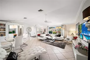 189 Palmetto Dunes Cir, Naples, FL 34113 - Photo 5