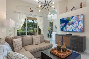 8098 Tauren Ct, Naples, FL 34119 - Photo 3