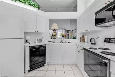 13131 Castle Harbour Dr #M3, Naples, FL 34110 - Photo 11