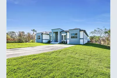 910 Golden Gate Blvd E, Naples, FL 34120 - Photo 3