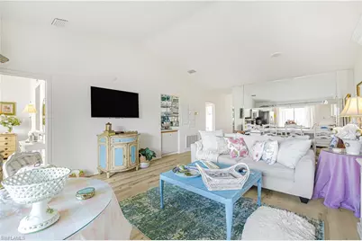 6045 Chardonnay Ln #302, Naples, FL 34119 - Photo 9