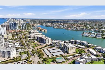 3410 Gulf Shore Blvd N #702, Naples, FL 34103 - Photo 37