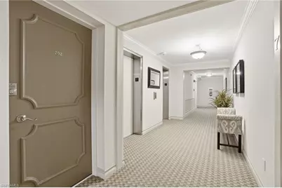 3410 Gulf Shore Blvd N #702, Naples, FL 34103 - Photo 21