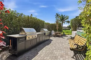 3410 Gulf Shore Blvd N, Naples, FL 34103 - Photo 29