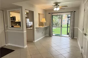 12630 Kenwood Ln, Fort Myers, FL 33907 - Photo 5