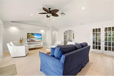 4282 Longshore Way N, Naples, FL 34119 - Photo 7