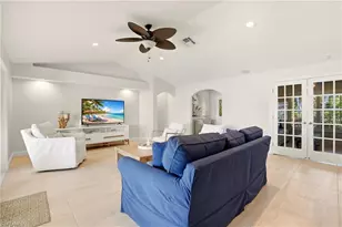 4282 Longshore Way N, Naples, FL 34119 - Photo 7