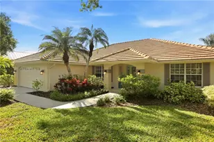 4282 Longshore Way N, Naples, FL 34119 - Photo 3