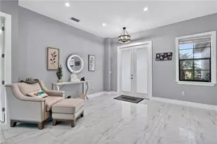 2661 43rd Ave NE, Naples, FL 34120 - Photo 9