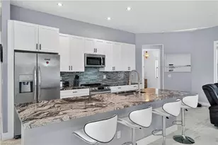 2661 43rd Ave NE, Naples, FL 34120 - Photo 3