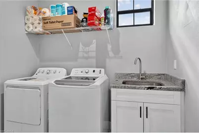 2661 43rd Ave NE, Naples, FL 34120 - Photo 7