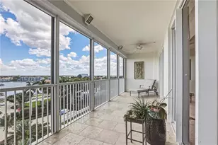 4201 Gulf Shore Blvd N, Naples, FL 34103 - Photo 23