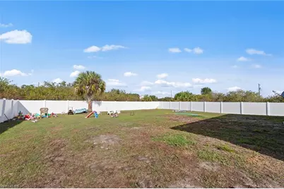 3113 Pebble Ln, Labelle, FL 33935 - Photo 21