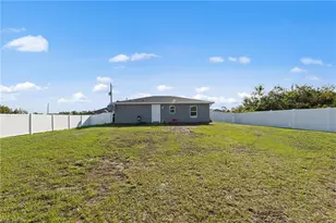 3113 Pebble Ln, Labelle, FL 33935 - Photo 3