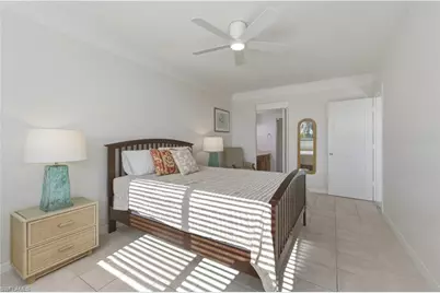 801 River Point Dr #303A, Naples, FL 34102 - Photo 17