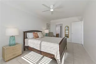 801 River Point Dr, Naples, FL 34102 - Photo 17