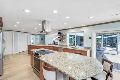 248 Polynesia Ct, Marco Island, FL 34145 - Photo 17