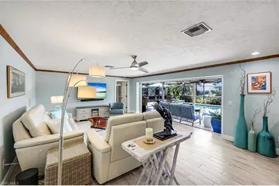 248 Polynesia Ct, Marco Island, FL 34145 - Photo 13